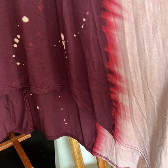 EASEL Burgundy/Fuschia/Rose Pink Distressed Acid Look Hi Lo Dress, Sz Small,NWT. - Picture 9 of 10